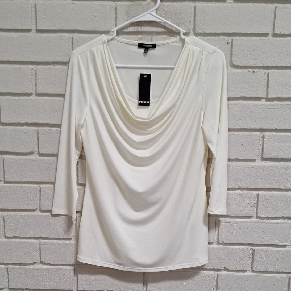 Express Cream Draped 3/4 Sleeve Blouse. Size Small  NWT